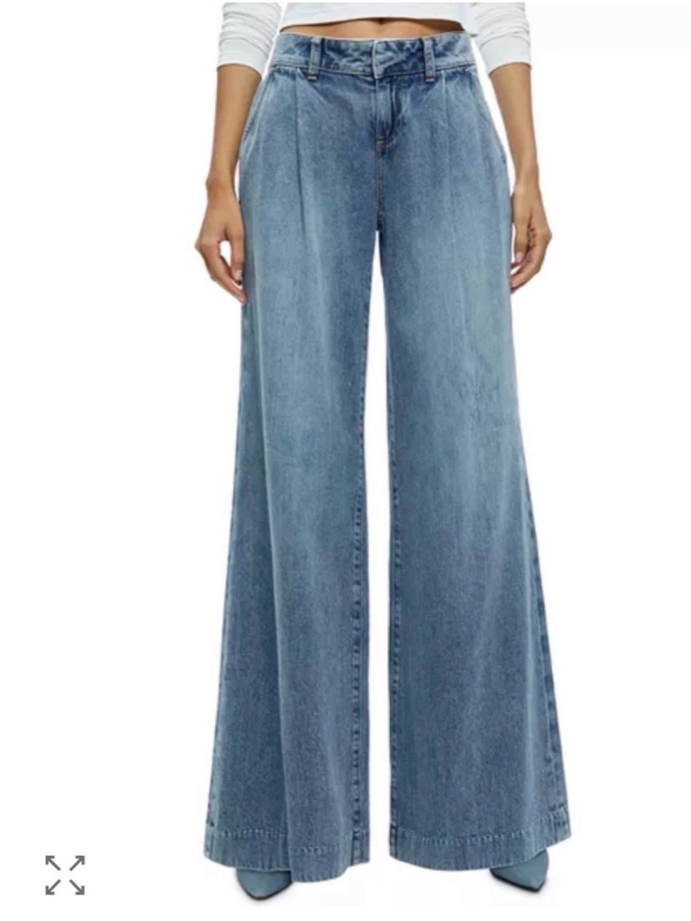 ALICE + OLIVIA Anders Low Waist Double Pleat Wide Leg Jeans